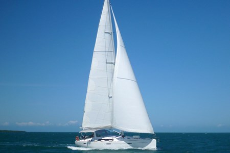 SAILING - PORT DOUGLAS